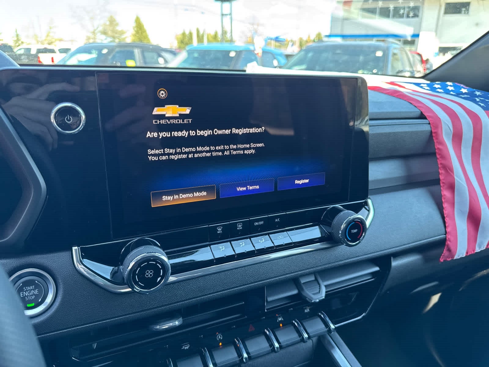 2024 Chevrolet Colorado WT