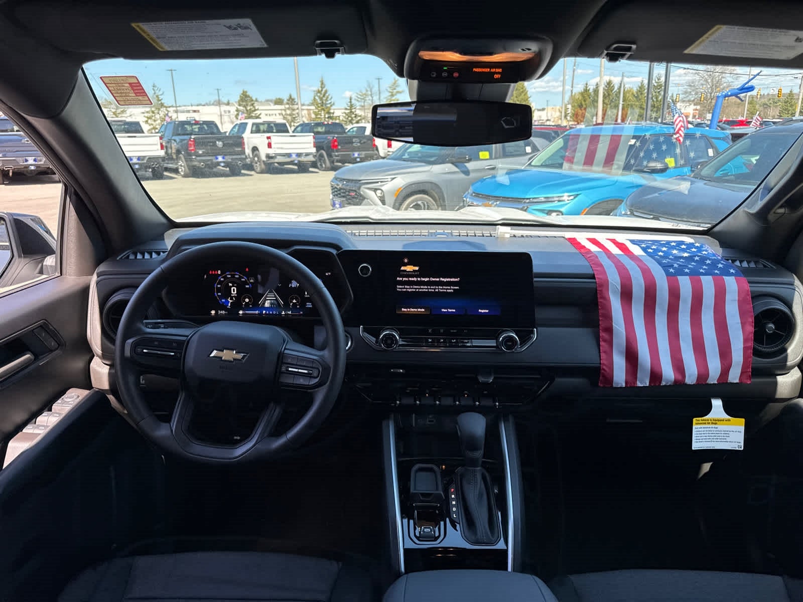 2024 Chevrolet Colorado WT