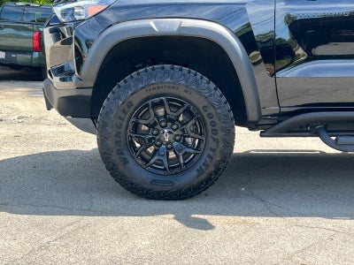 2025 Chevrolet Colorado ZR2
