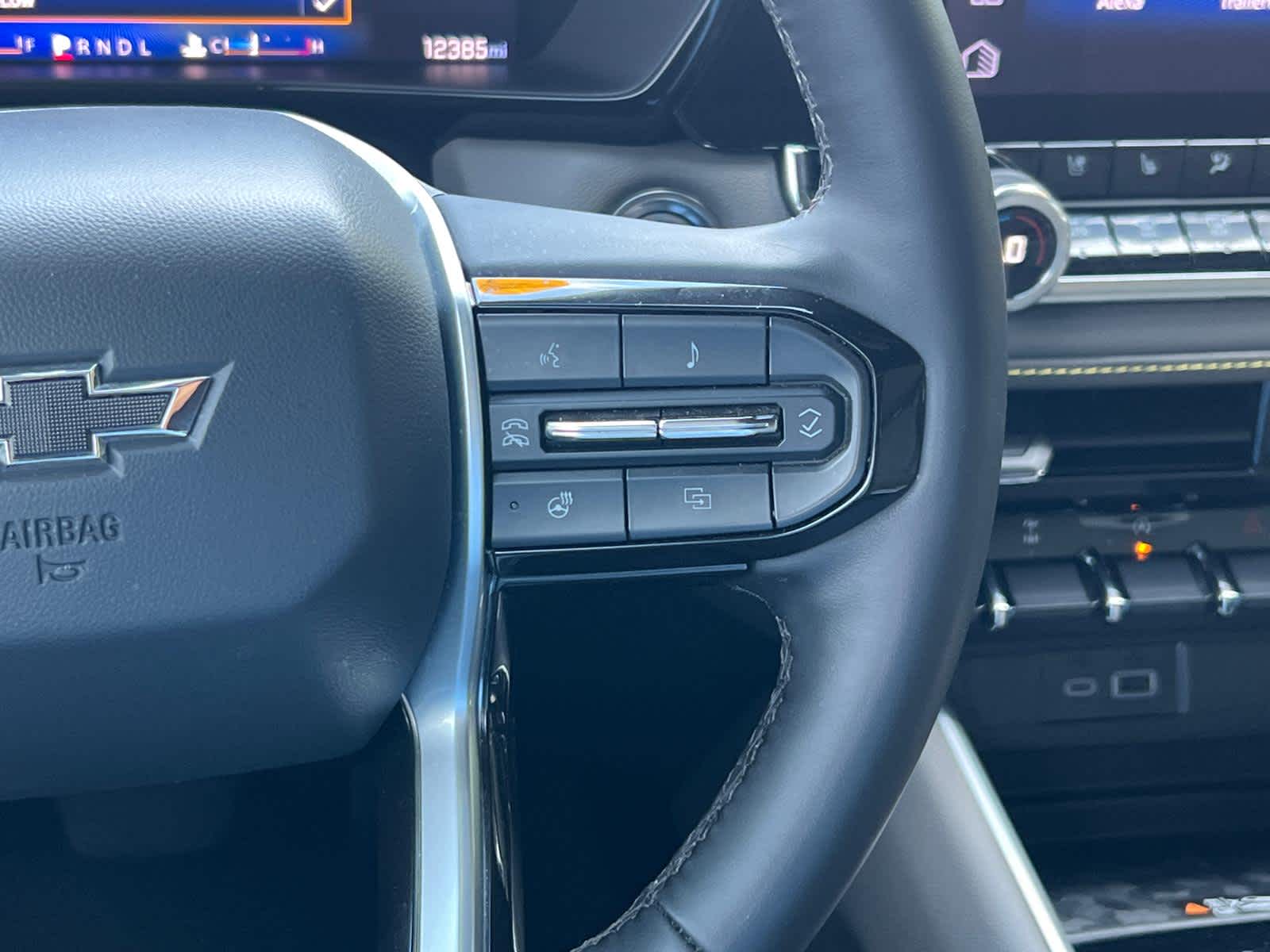2025 Chevrolet Colorado ZR2 - Photo 20