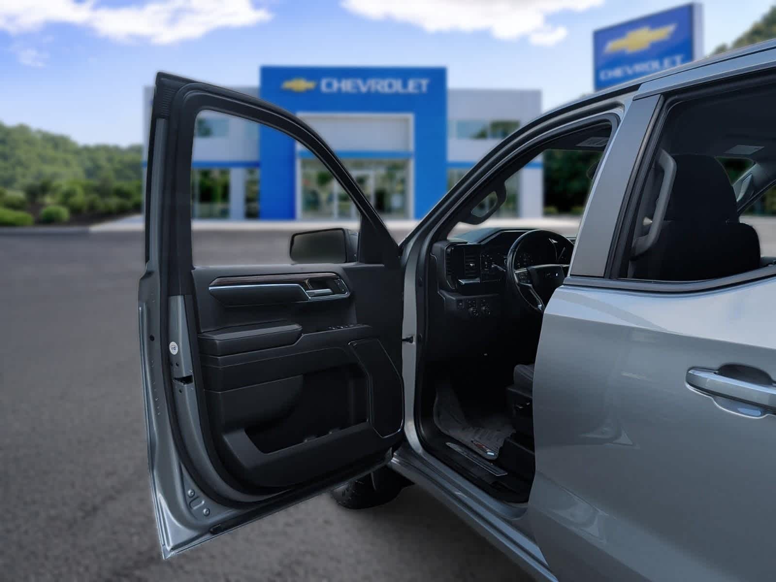 2023 Chevrolet Silverado 1500 RST - Photo 12