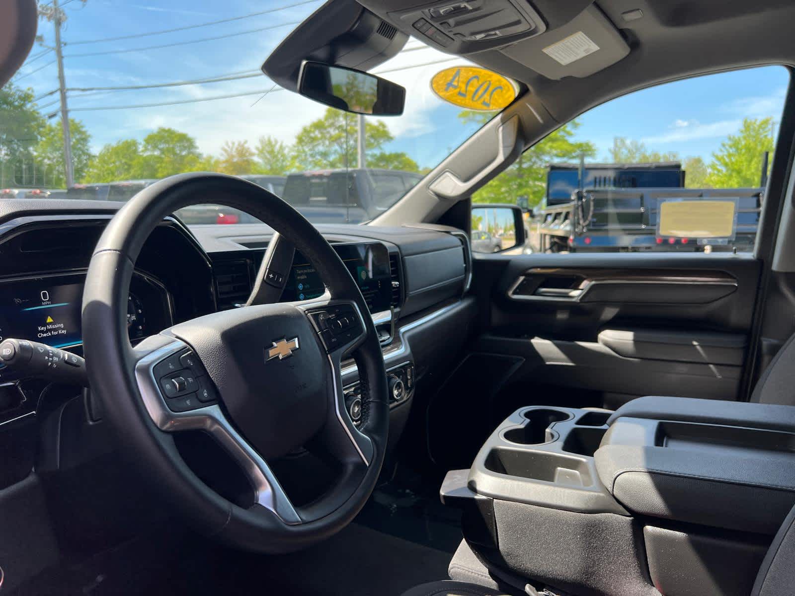 2024 Chevrolet Silverado 1500 LT (2FL)