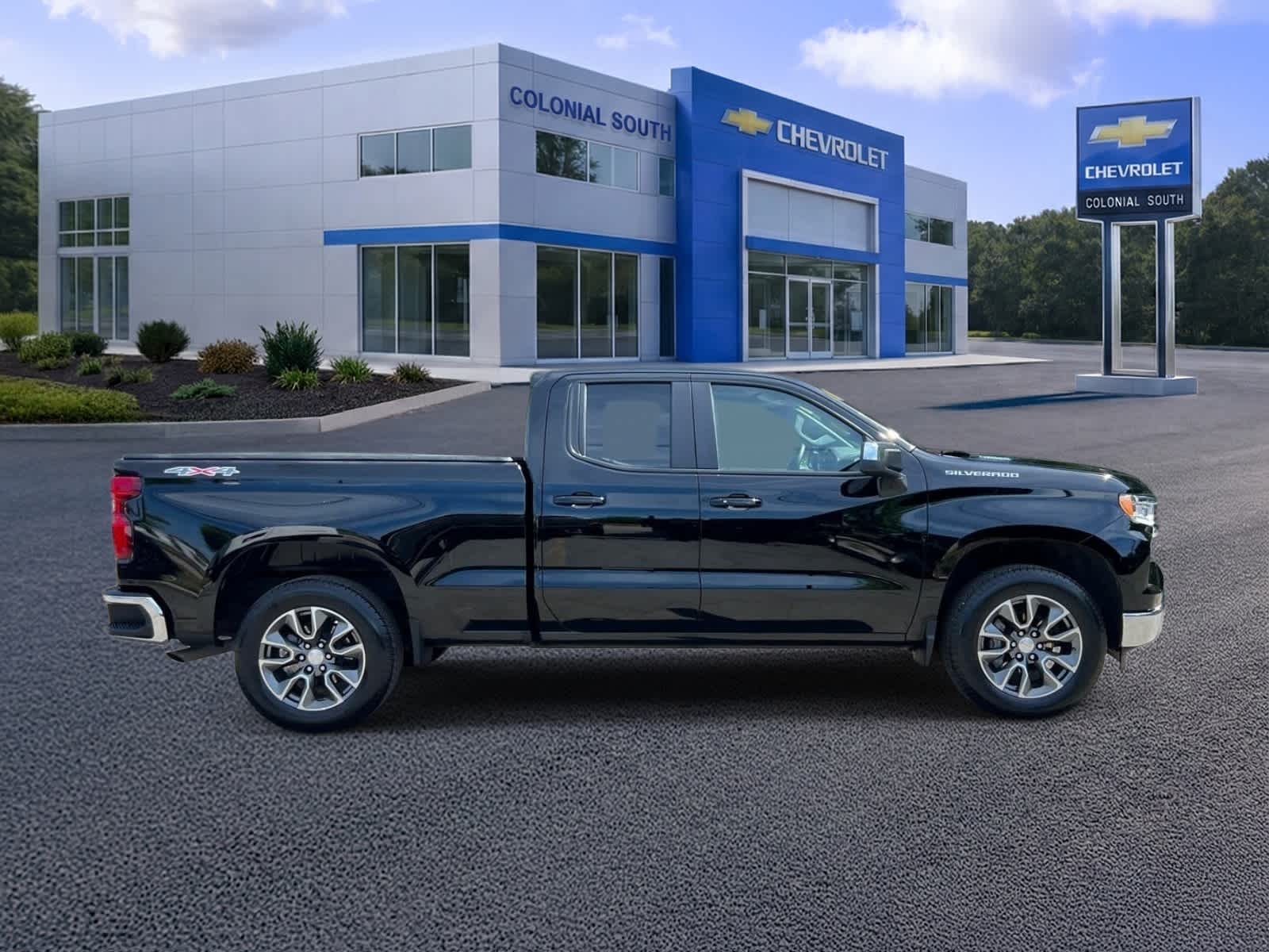 2024 Chevrolet Silverado 1500 LT (2FL)