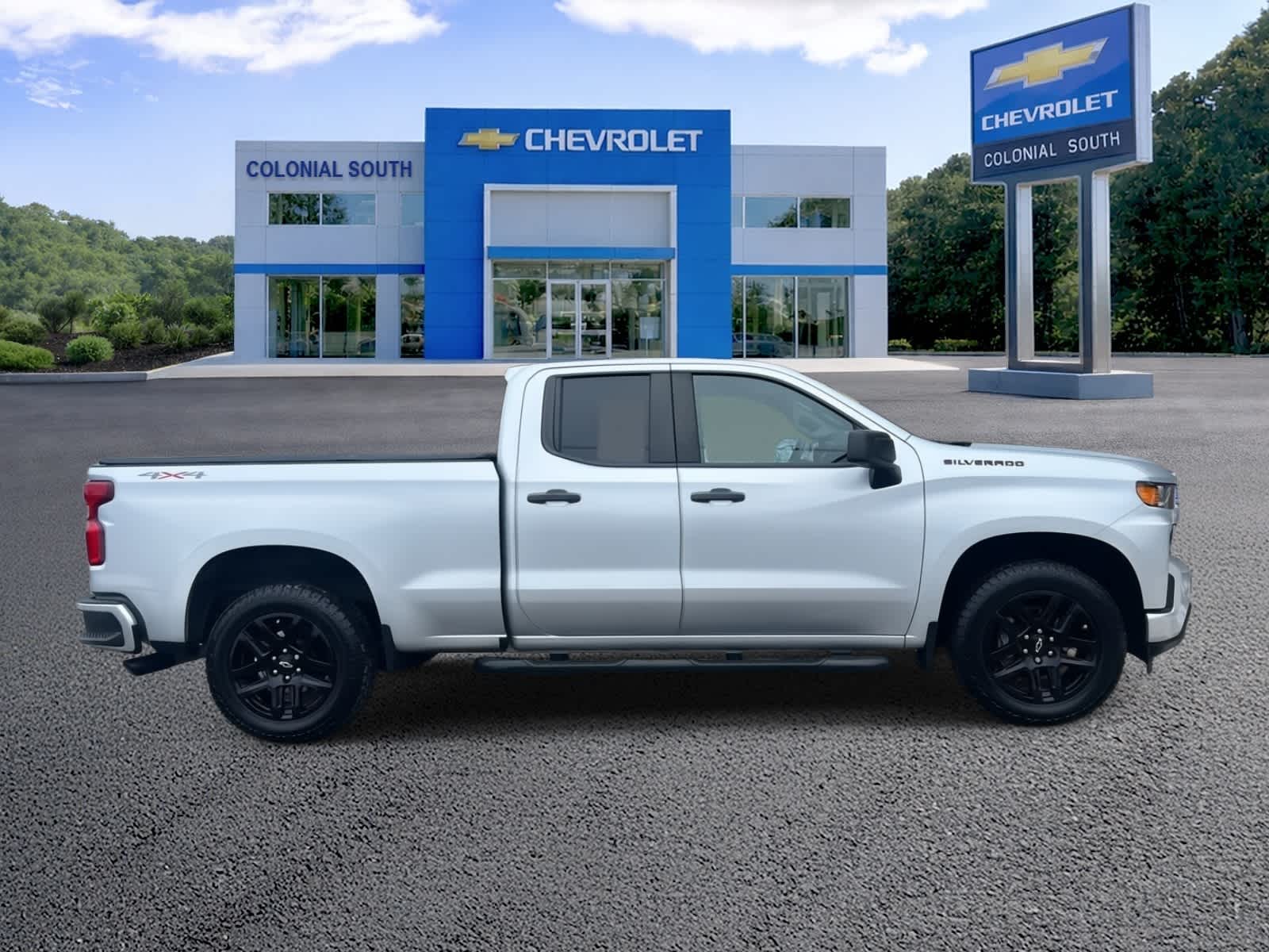 2022 Chevrolet Silverado 1500 LTD Custom