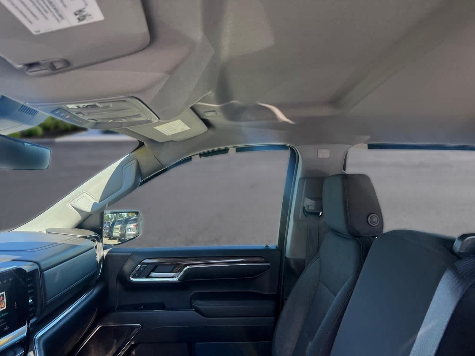 2024 Chevrolet Silverado 1500 LT - Photo 12