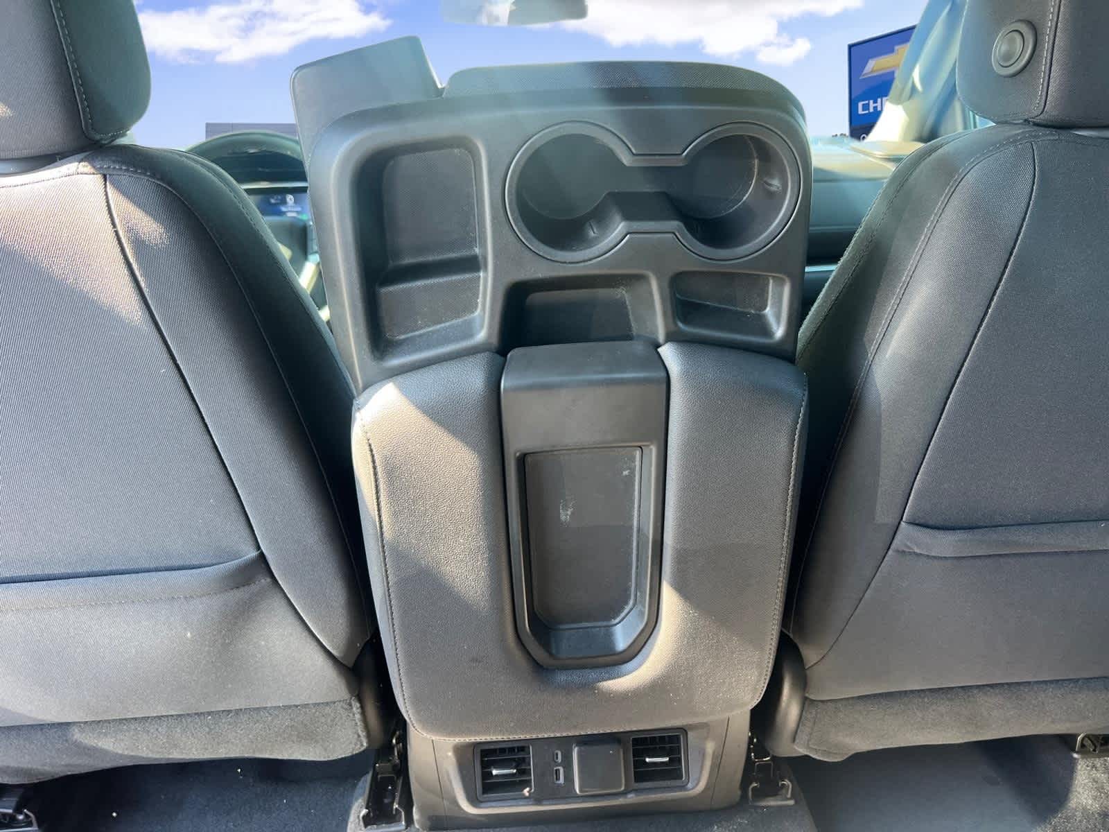 2024 Chevrolet Silverado 1500 LT - Photo 30