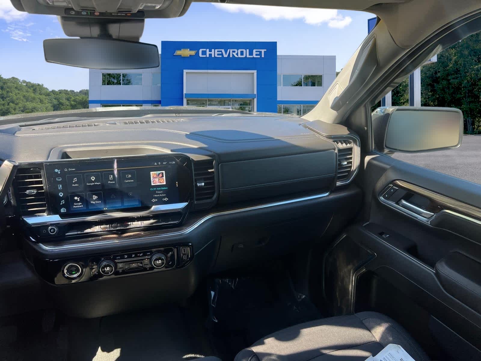 2024 Chevrolet Silverado 1500 LT - Photo 33