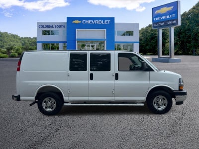2025 Chevrolet Express Cargo WT