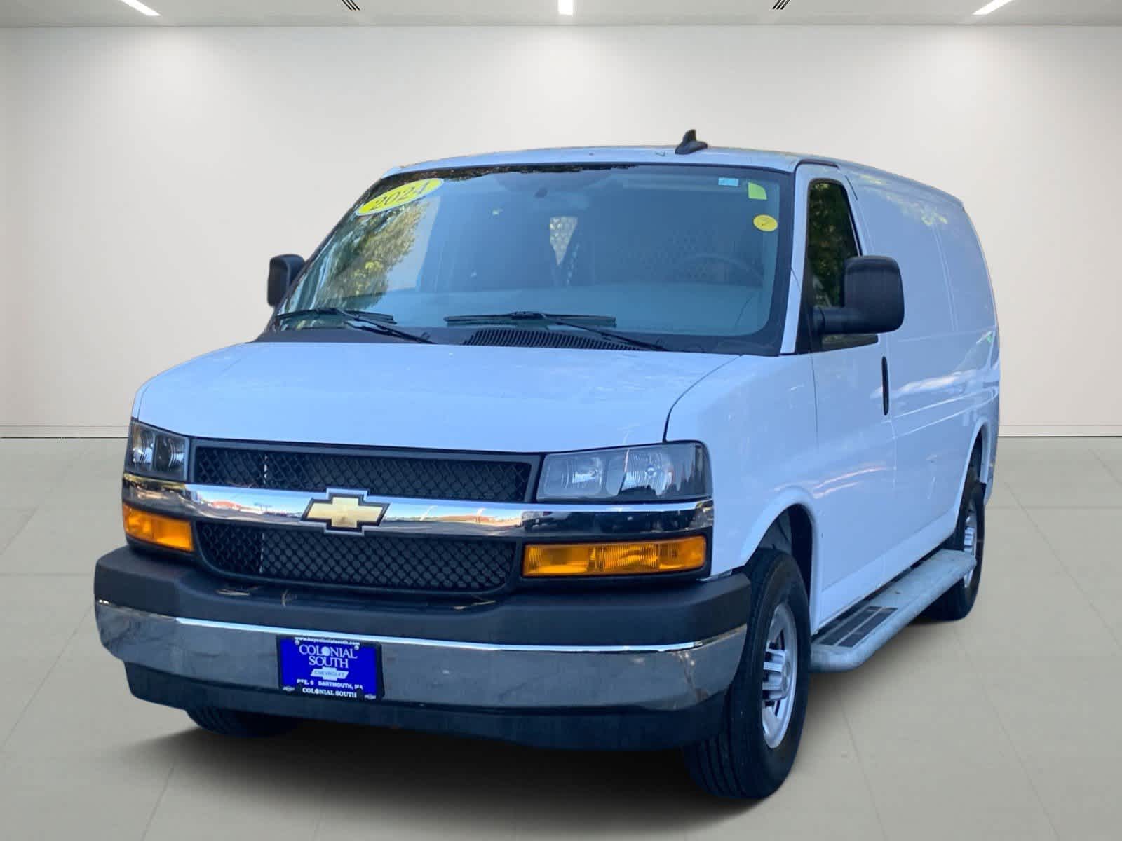 2024 Chevrolet Express Cargo 2500 WT