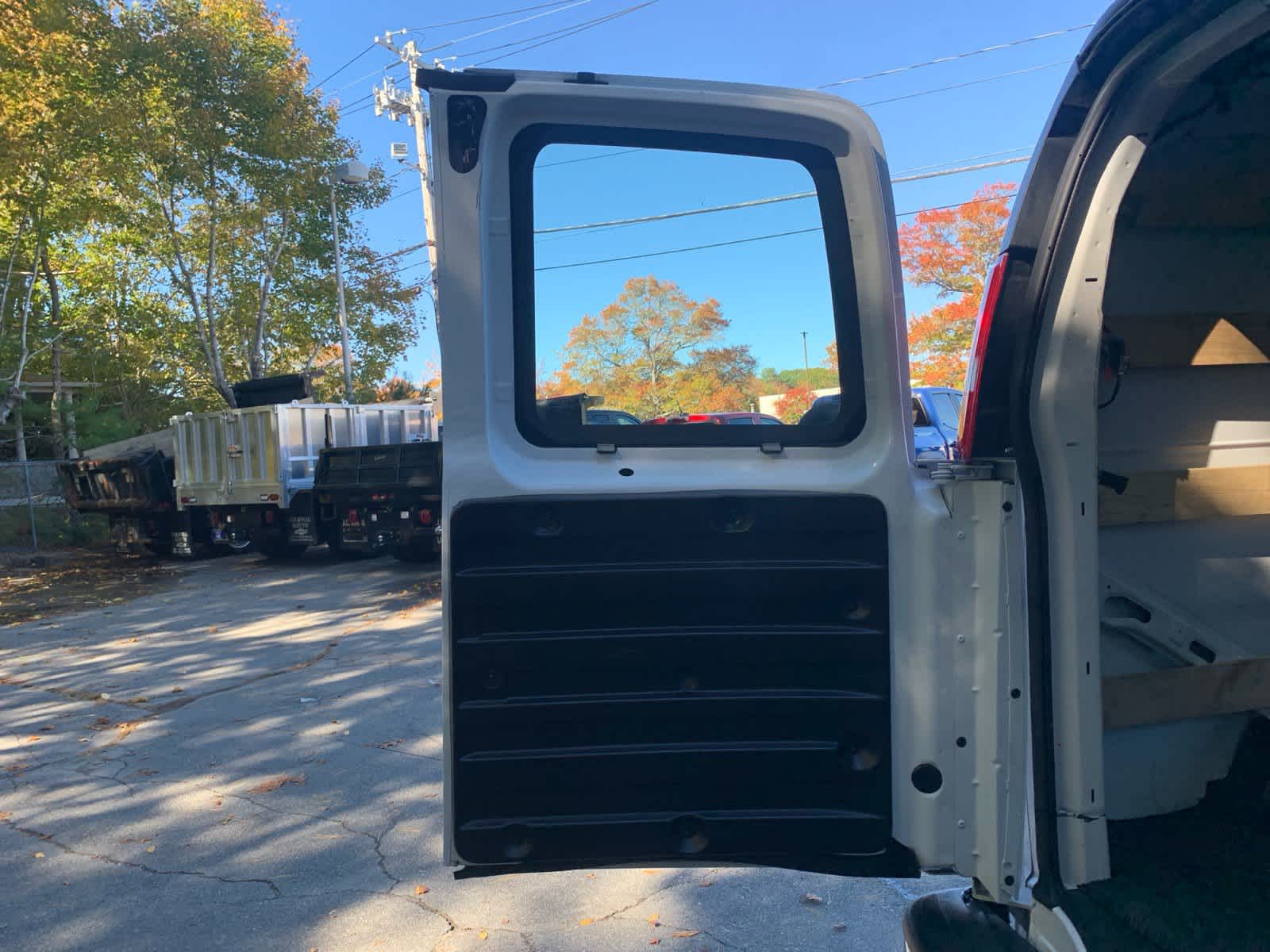 2024 Chevrolet Express Cargo 2500 WT