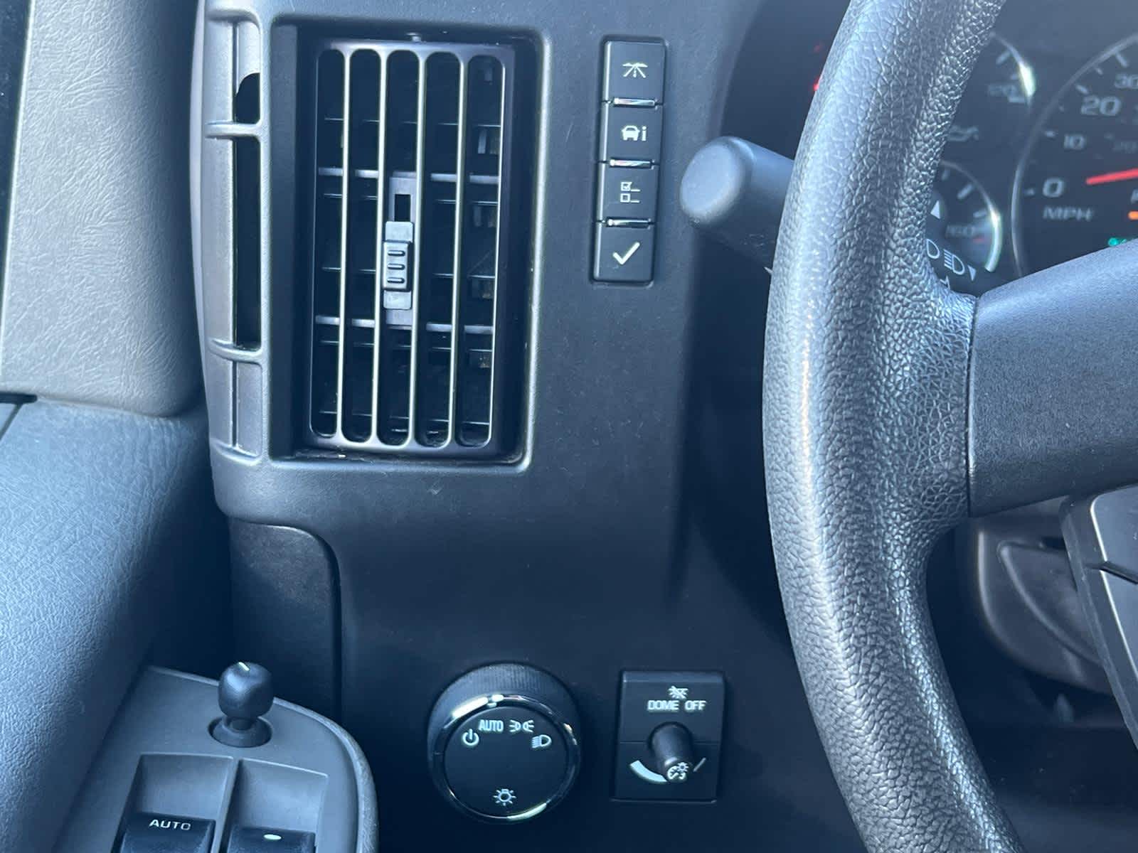 2024 Chevrolet Express Cargo 3500 WT