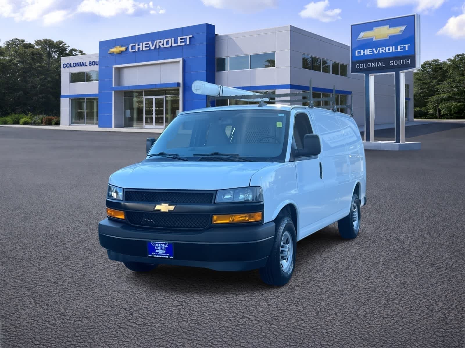 2024 Chevrolet Express Cargo 3500 WT