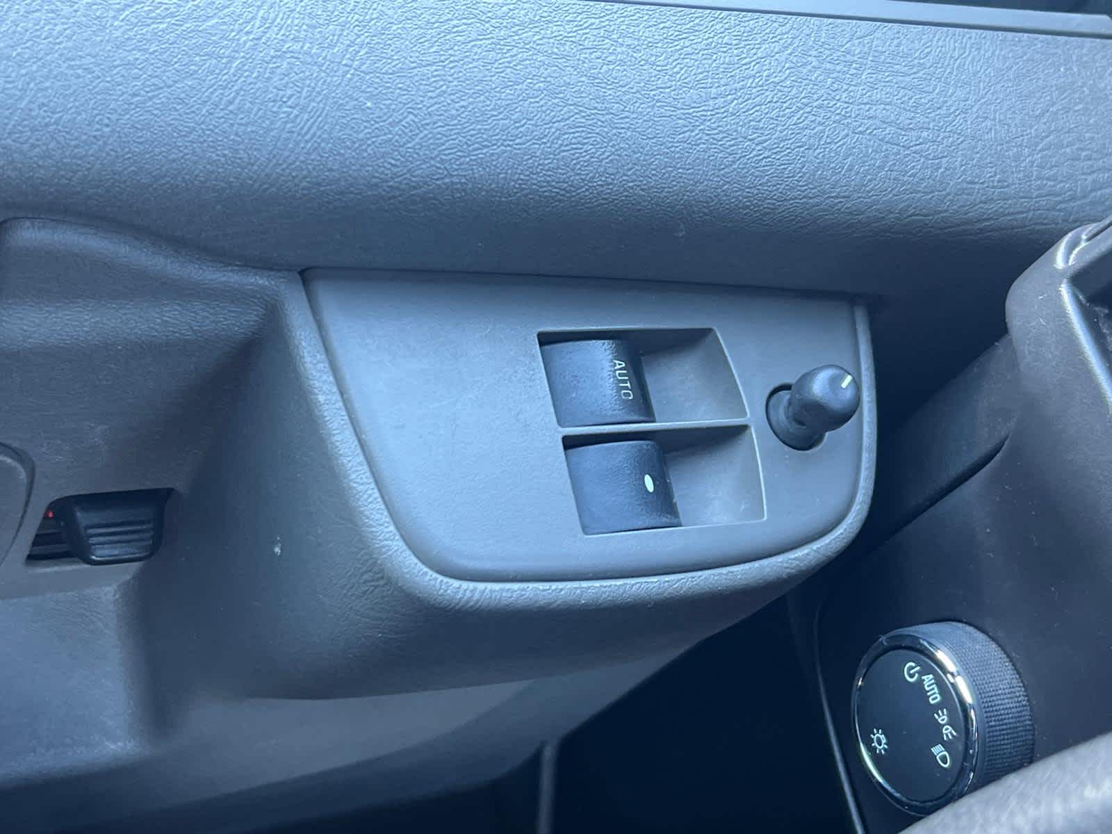 2024 Chevrolet Express Cargo 3500 WT