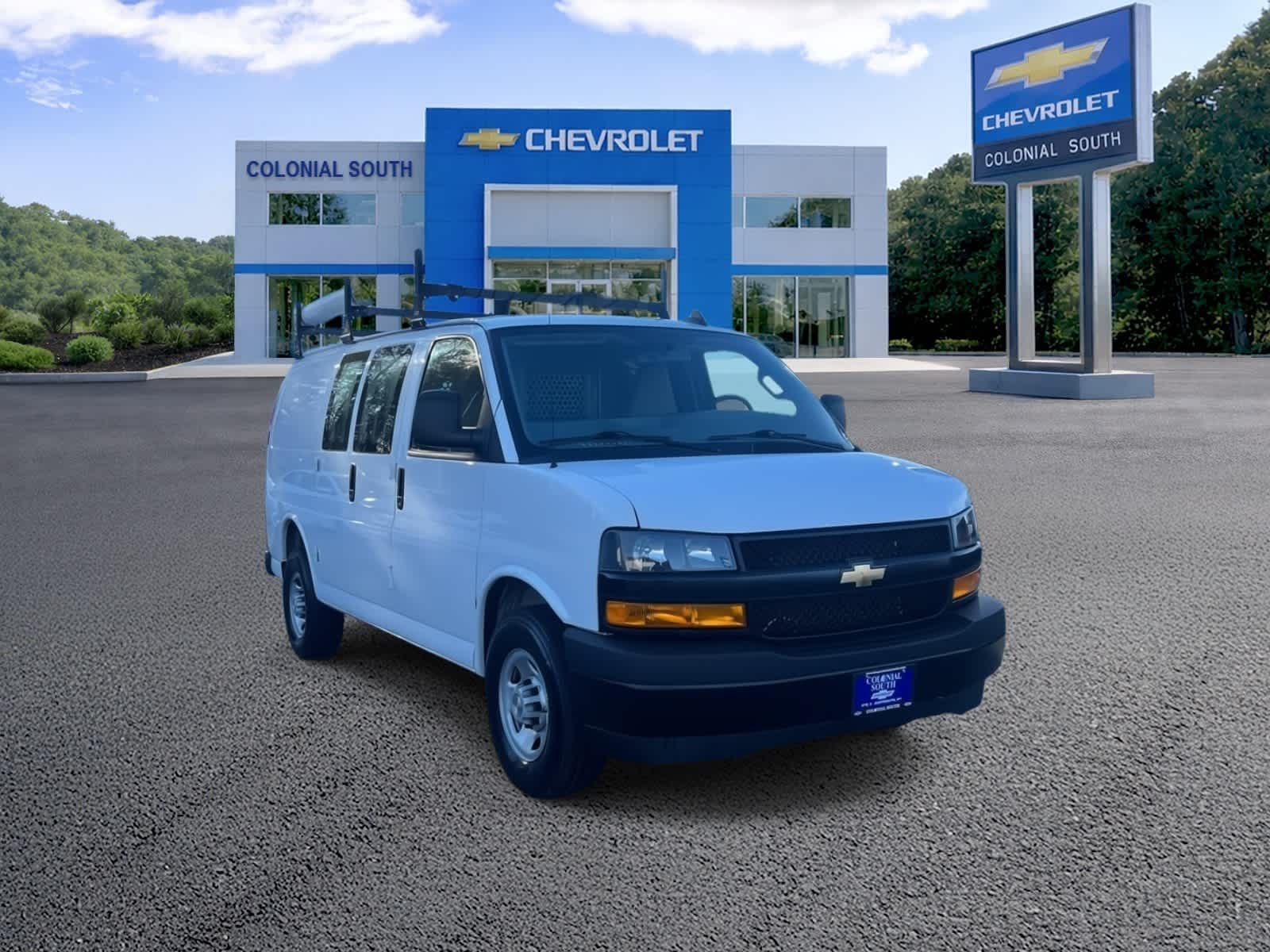 2024 Chevrolet Express Cargo 3500 WT