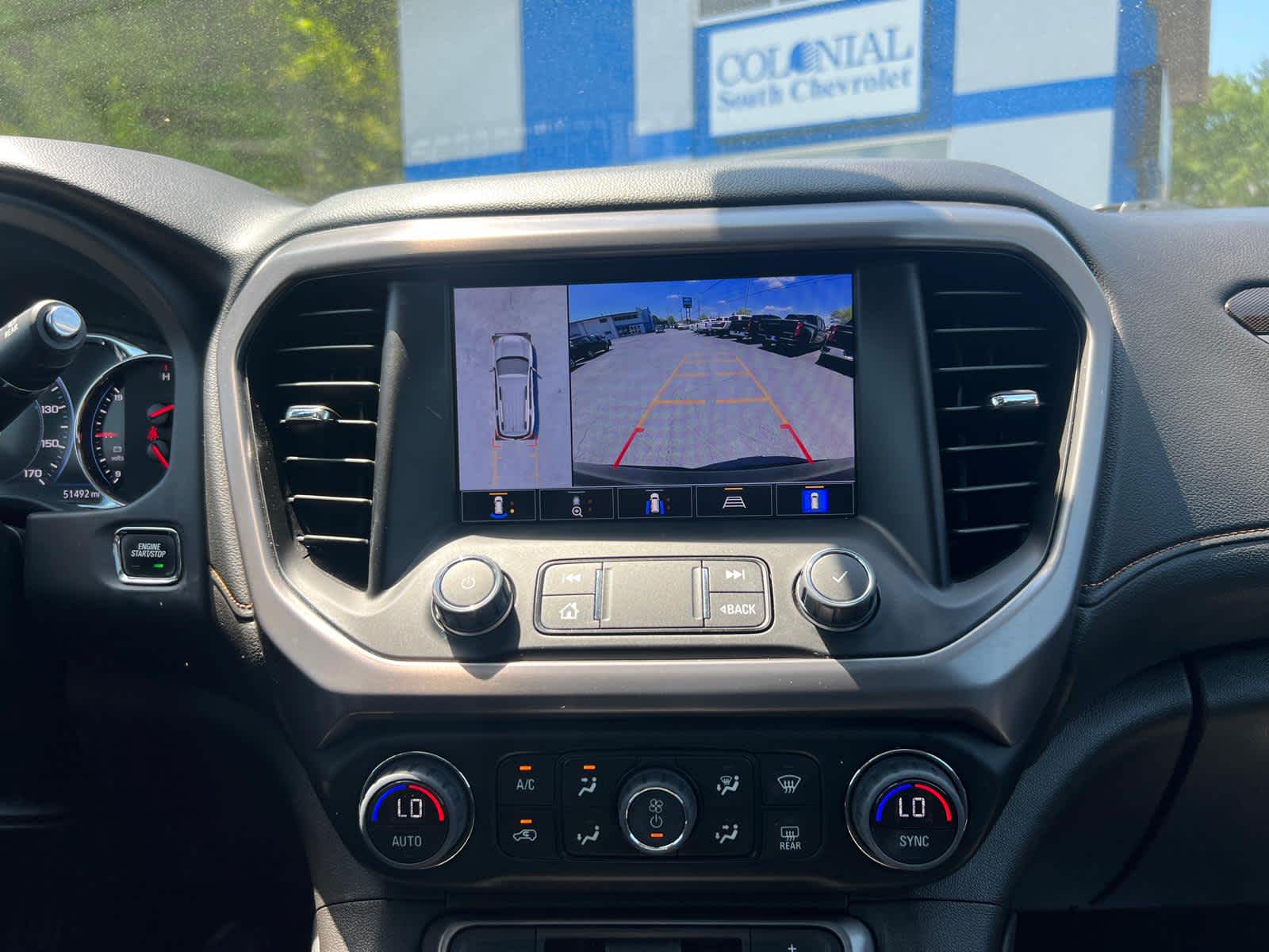 2023 GMC Acadia AT4