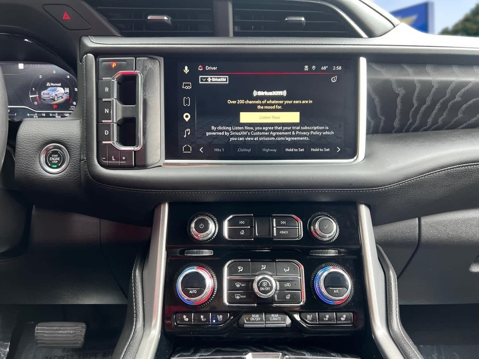 2023 GMC Yukon XL Denali