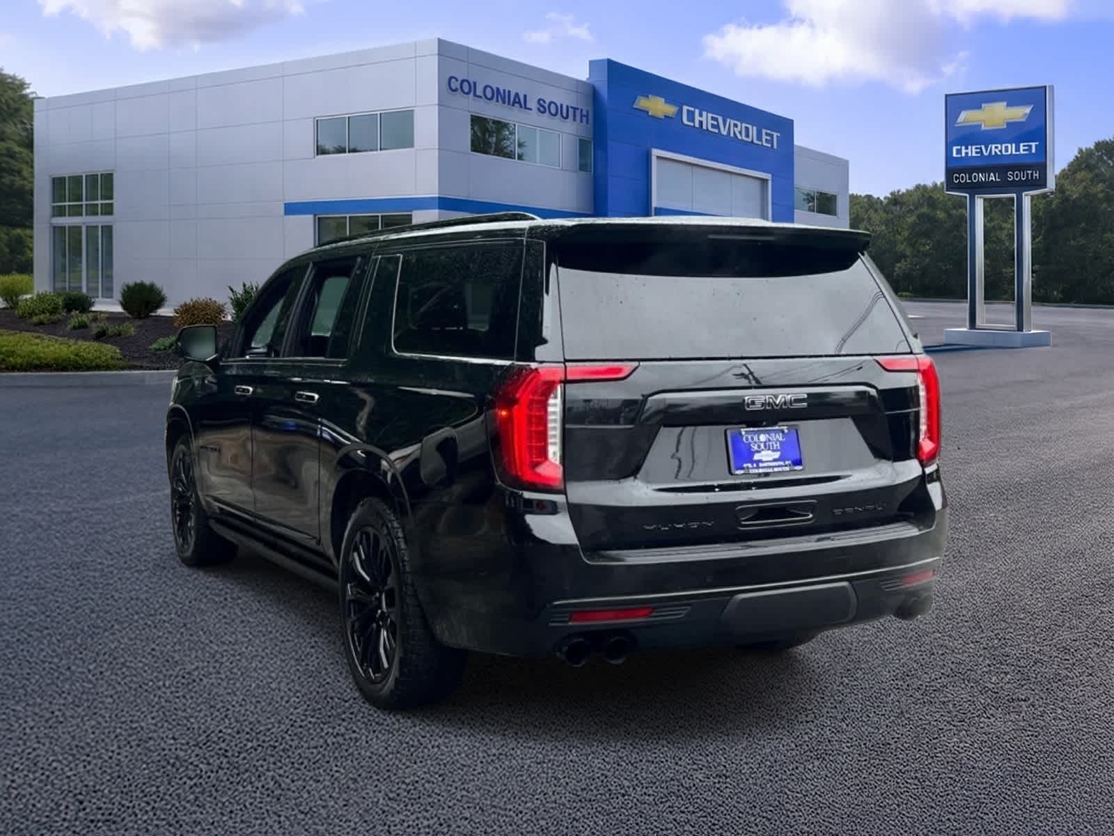 2023 GMC Yukon XL Denali
