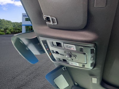 2025 GMC Yukon AT4 Ultimate