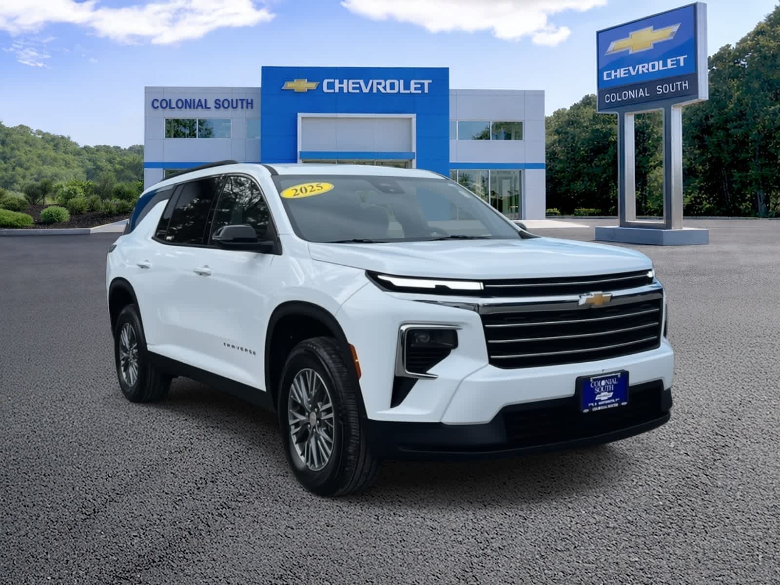 2025 Chevrolet Traverse LT