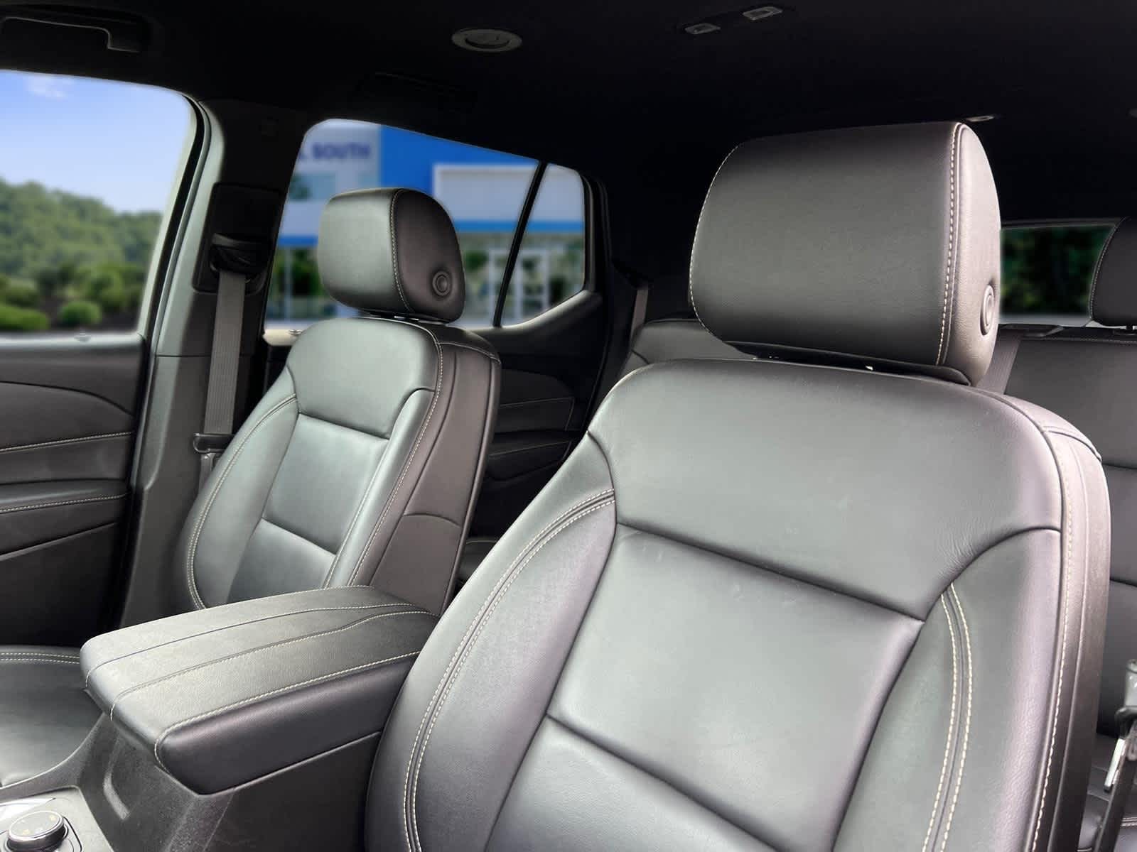 2023 Chevrolet Traverse 3LT - Photo 13