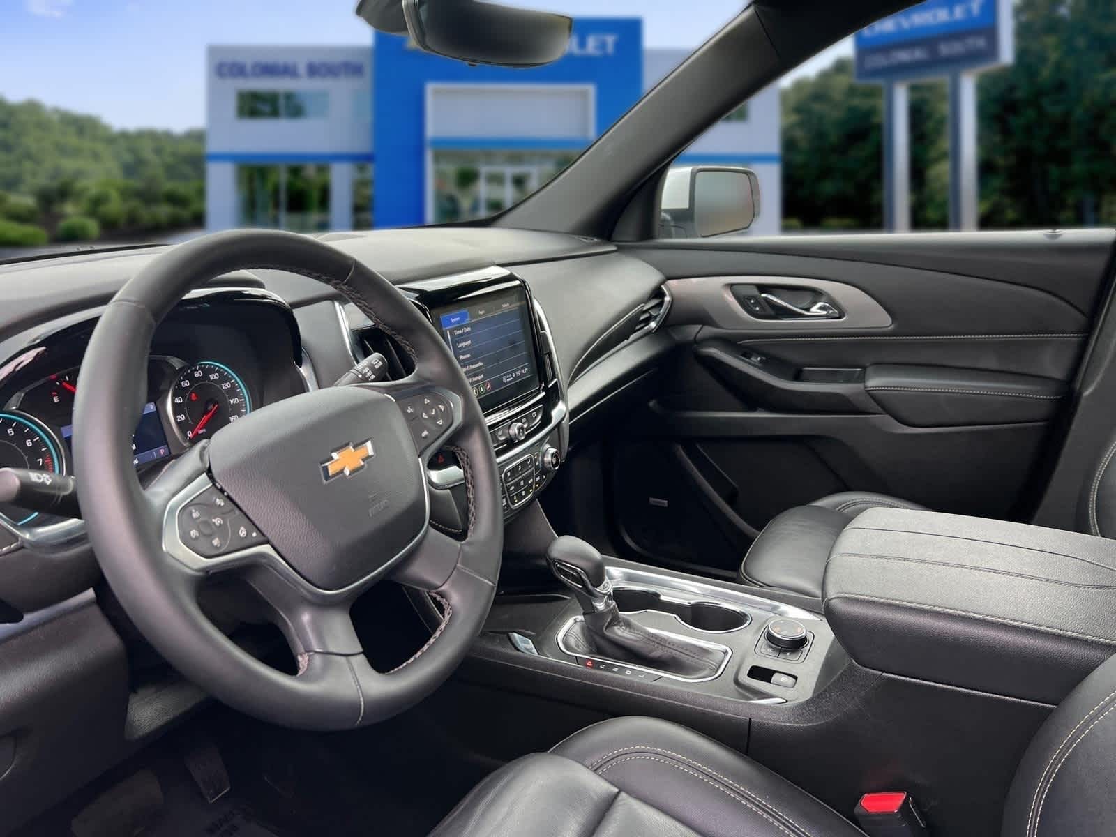 2023 Chevrolet Traverse 3LT - Photo 14
