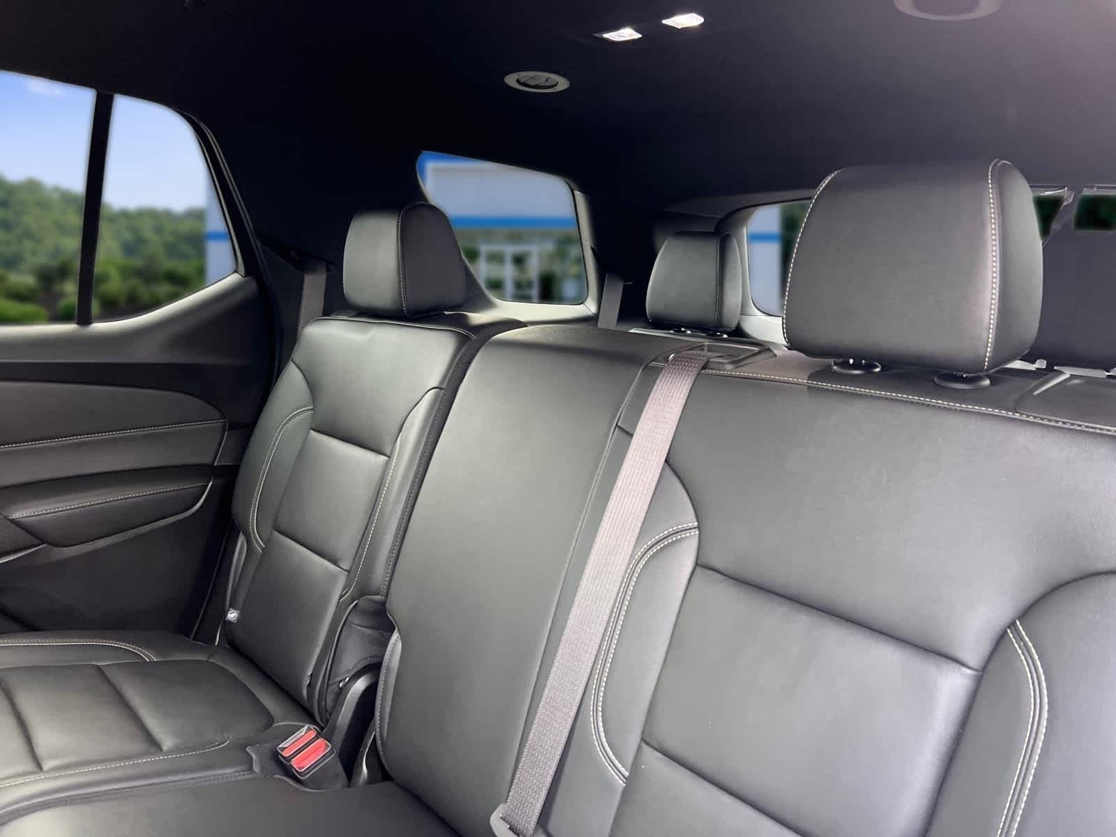 2023 Chevrolet Traverse 3LT - Photo 27