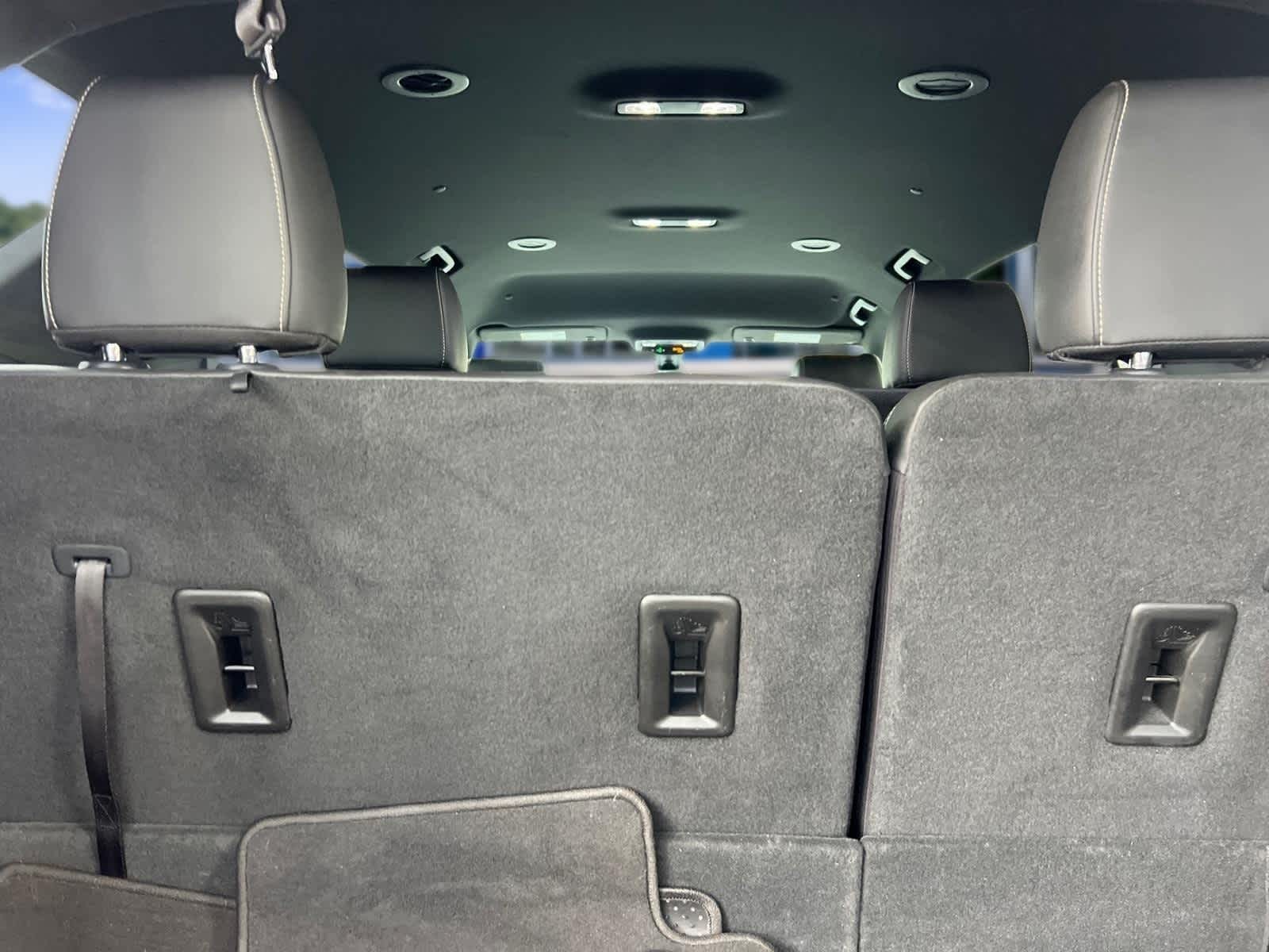 2023 Chevrolet Traverse 3LT - Photo 34