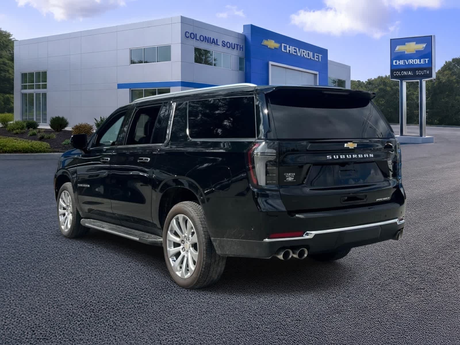 2025 Chevrolet Suburban Premier