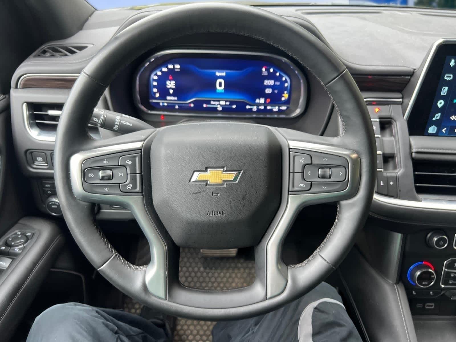 2023 Chevrolet Suburban LT