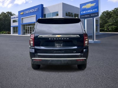 2023 Chevrolet Suburban LT