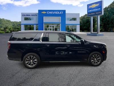 2023 Chevrolet Suburban LT