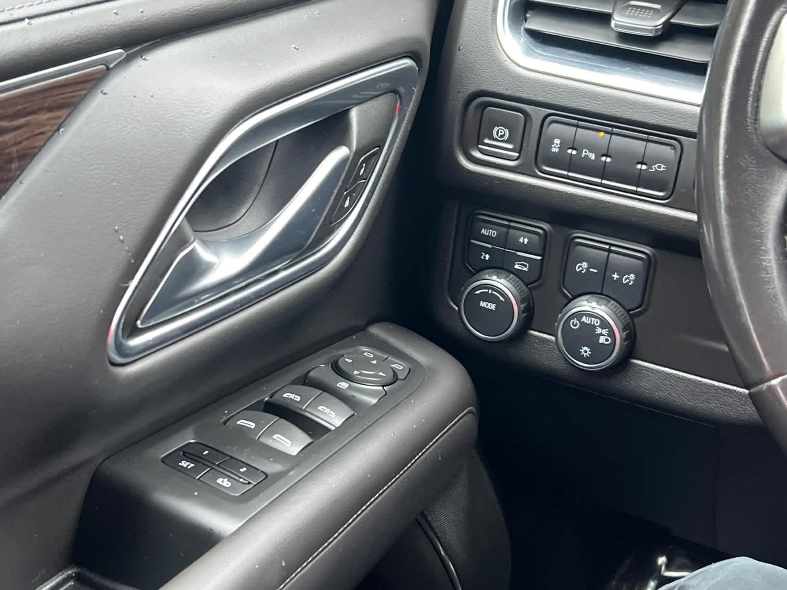 2021 Chevrolet Suburban LT