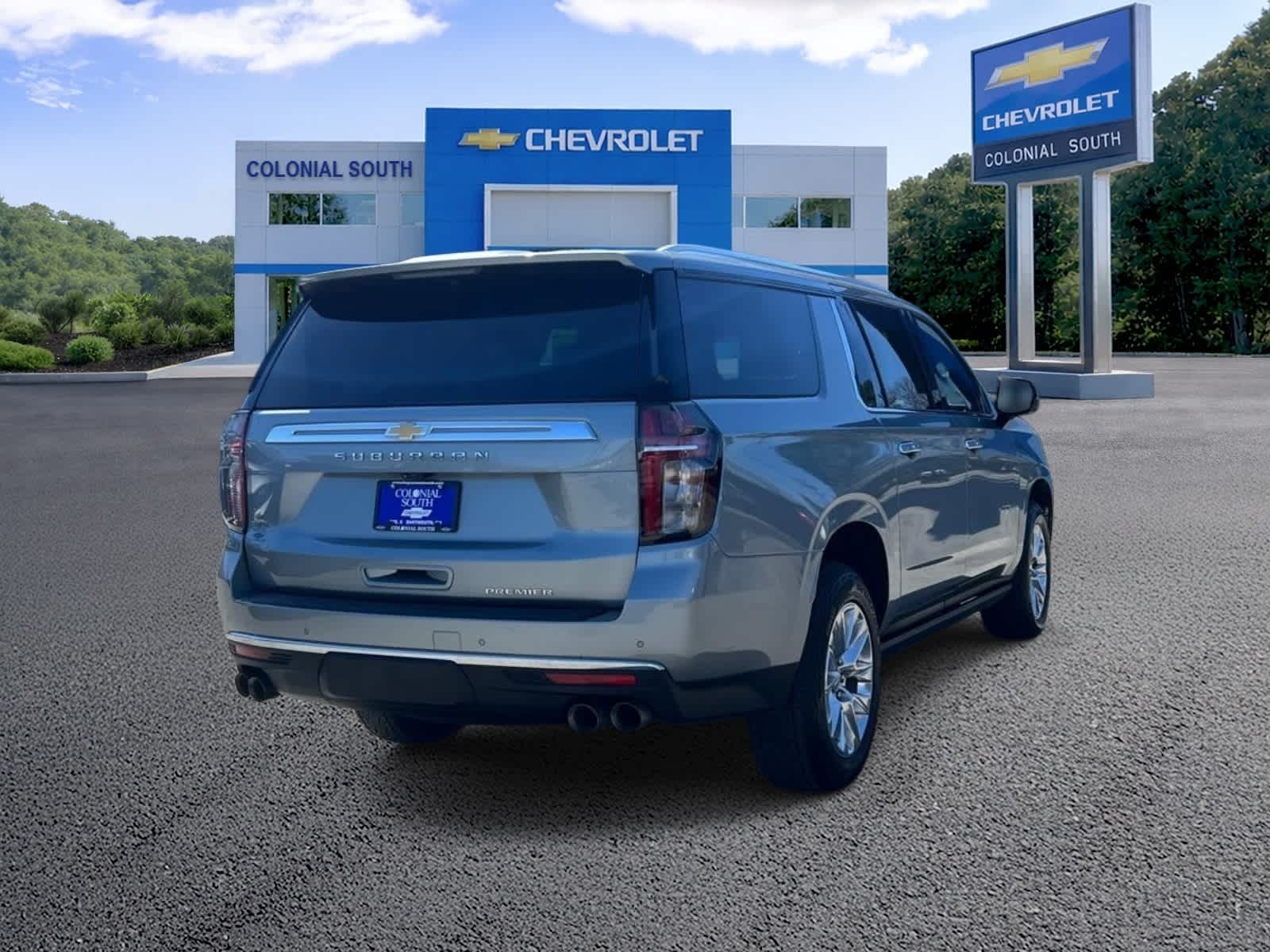 2023 Chevrolet Suburban Premier