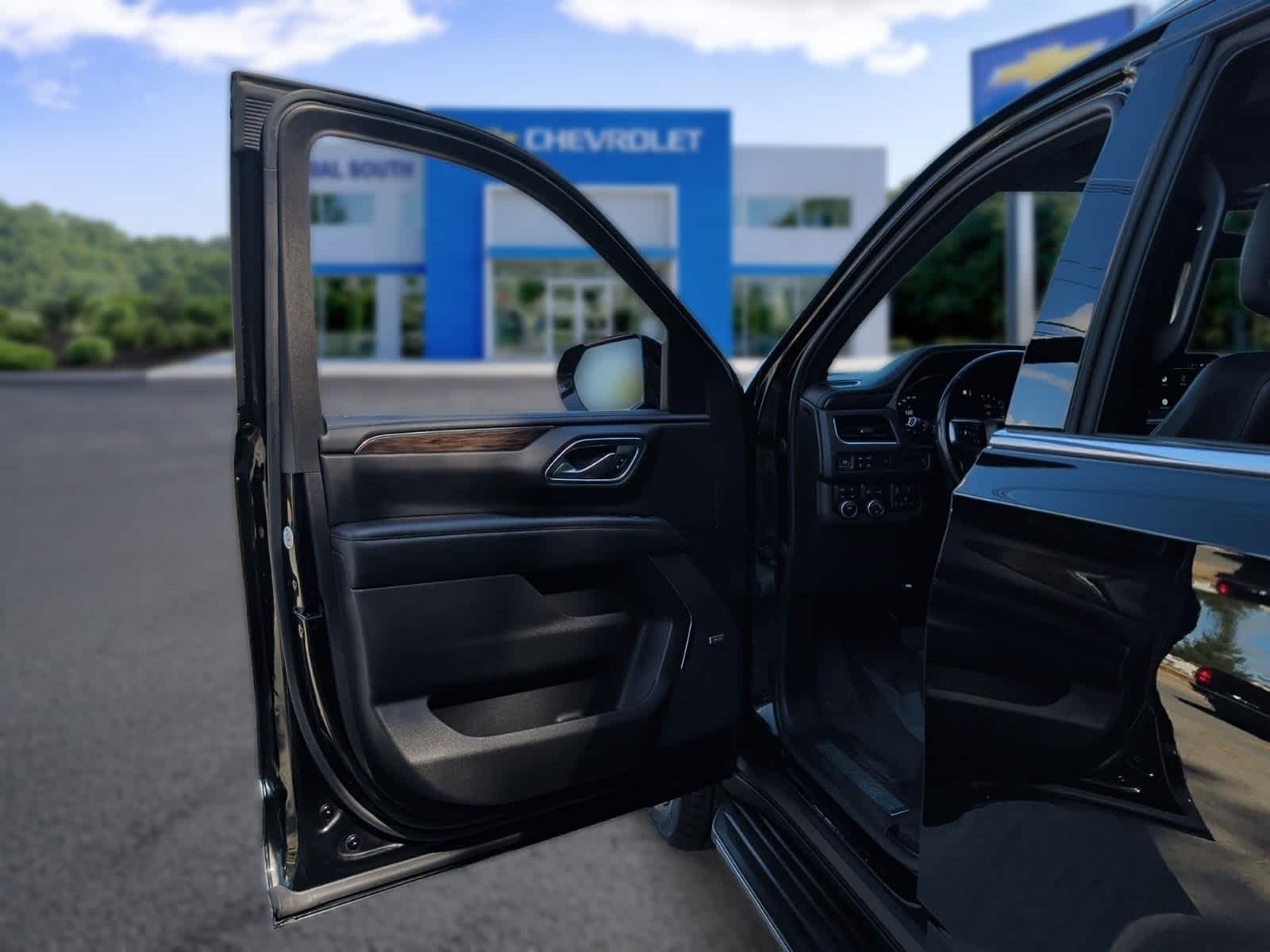 2022 Chevrolet Tahoe LT - Photo 11