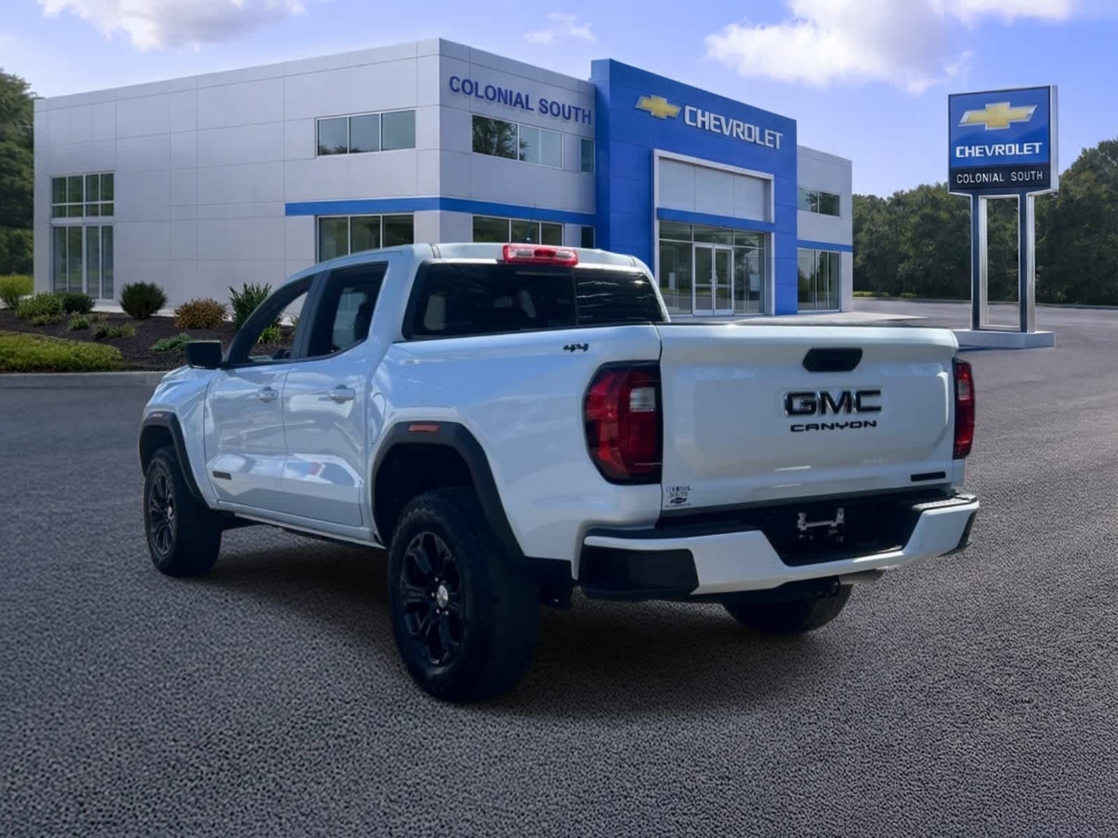 2024 GMC Canyon Elevation