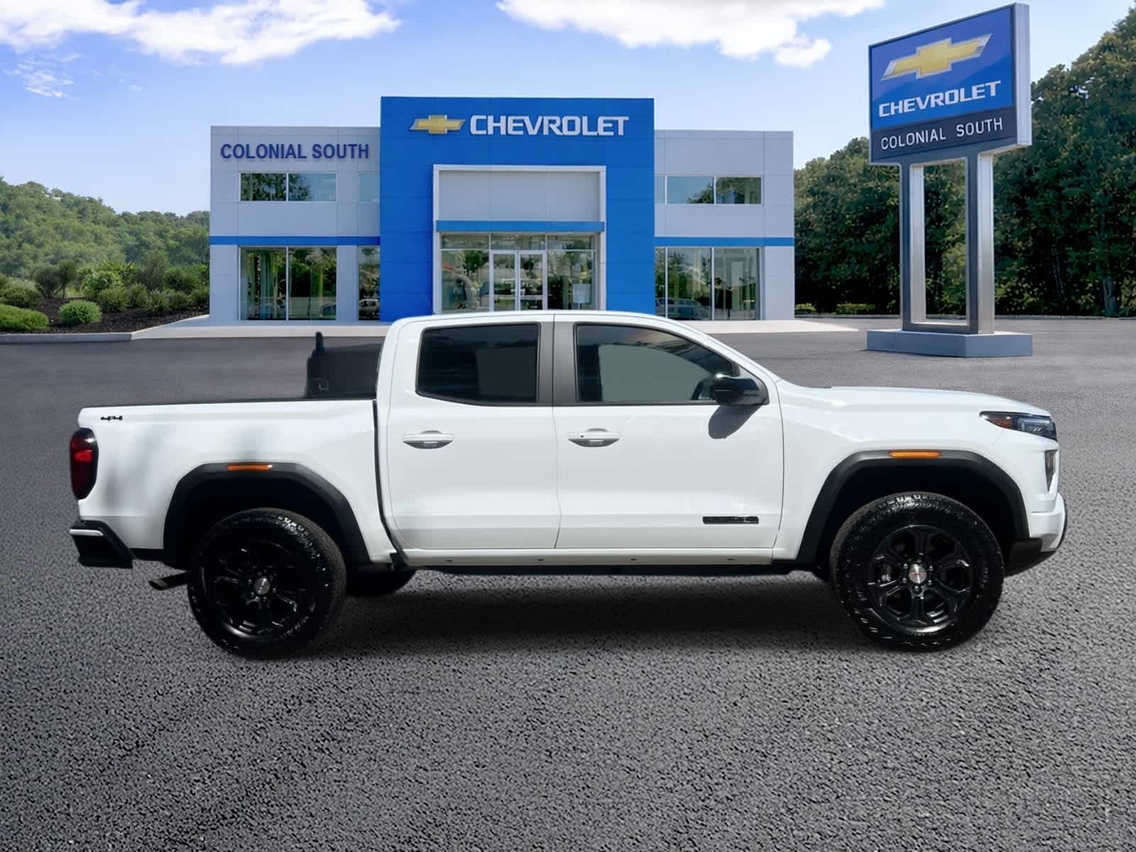 2024 GMC Canyon Elevation