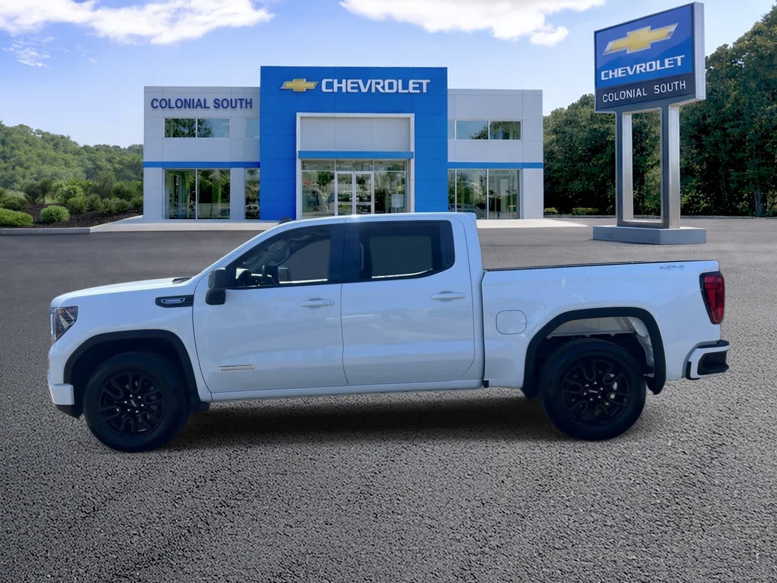 2025 GMC Sierra 1500 Elevation