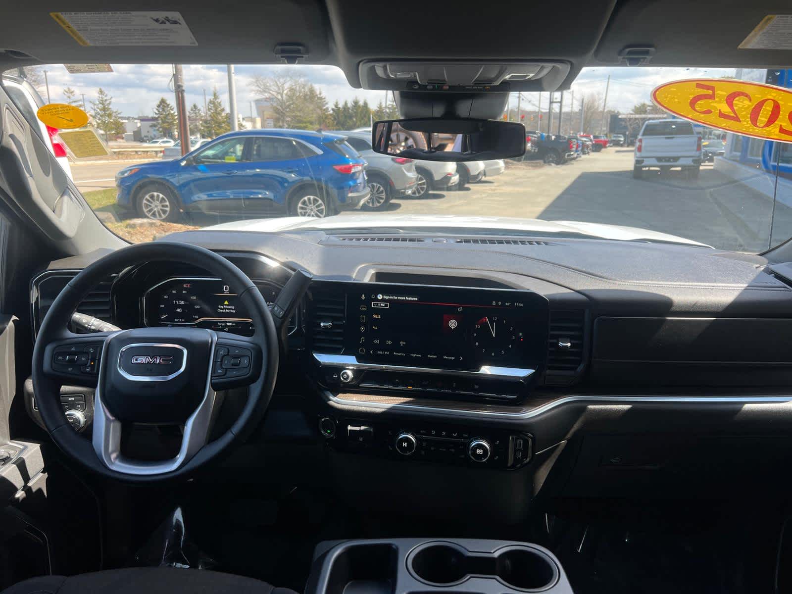 2025 GMC Sierra 1500 Elevation