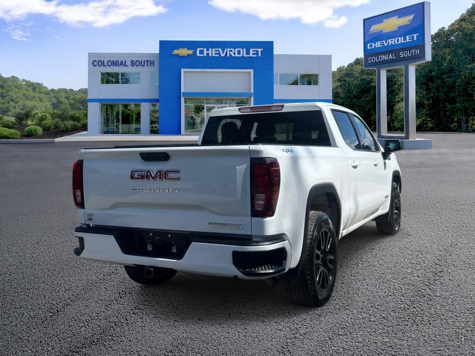 2025 GMC Sierra 1500 Elevation