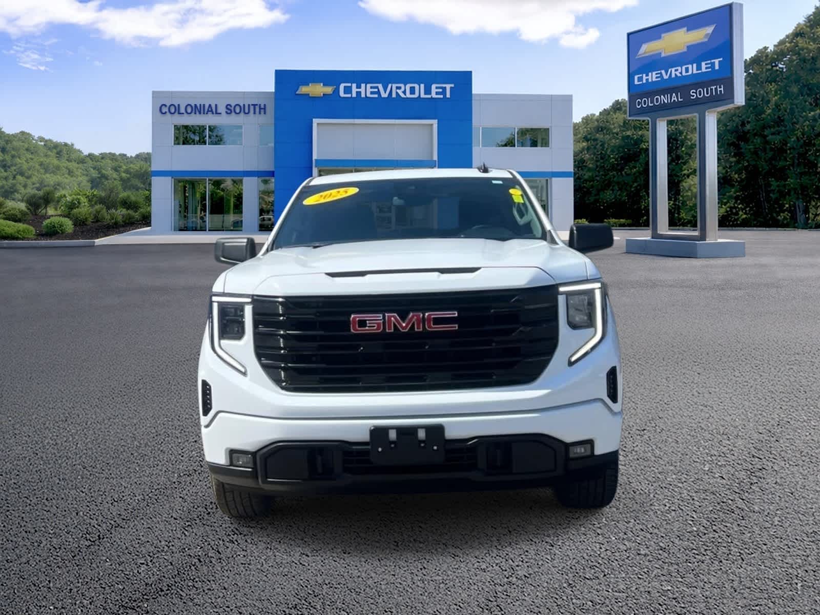 2025 GMC Sierra 1500 Elevation