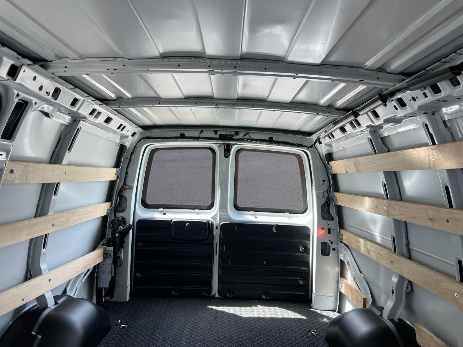 2025 GMC Savana Cargo Work Van