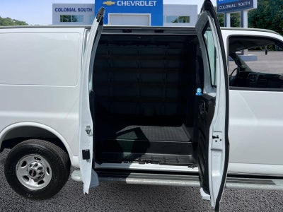 2025 GMC Savana Cargo Work Van