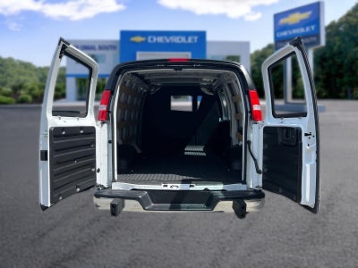 2025 GMC Savana Cargo Work Van