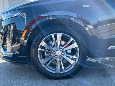 2025 Cadillac XT6 Premium Luxury