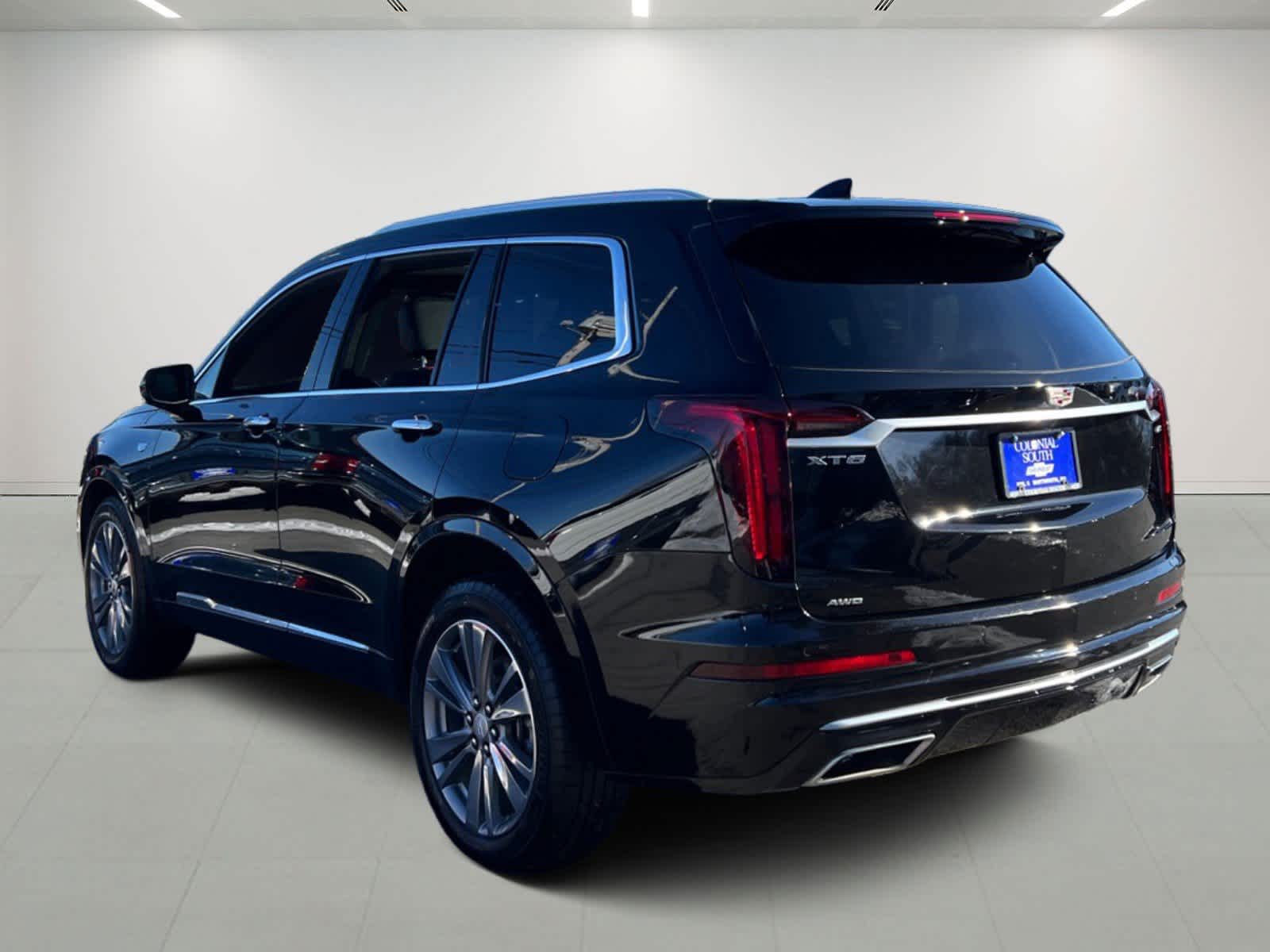 2025 Cadillac XT6 Premium Luxury