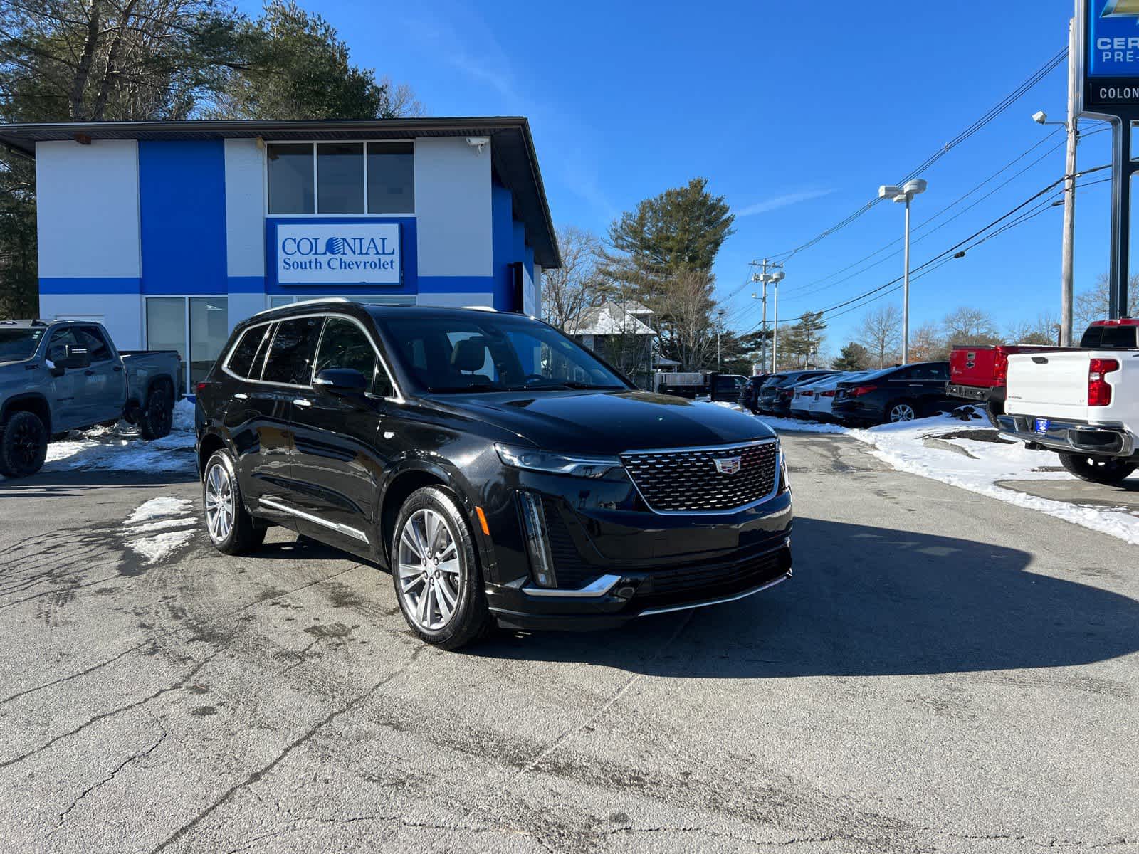 2025 Cadillac XT6 Premium Luxury