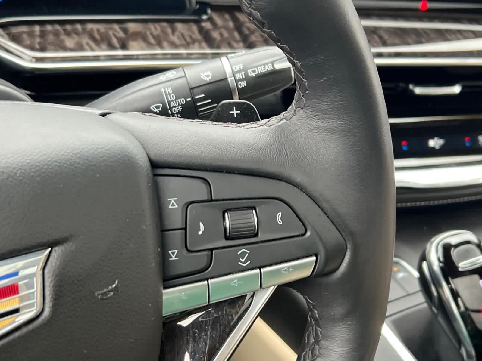 2023 Cadillac Escalade 4WD Premium Luxury