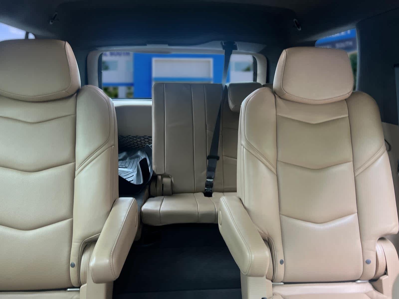 2019 Cadillac Escalade Platinum