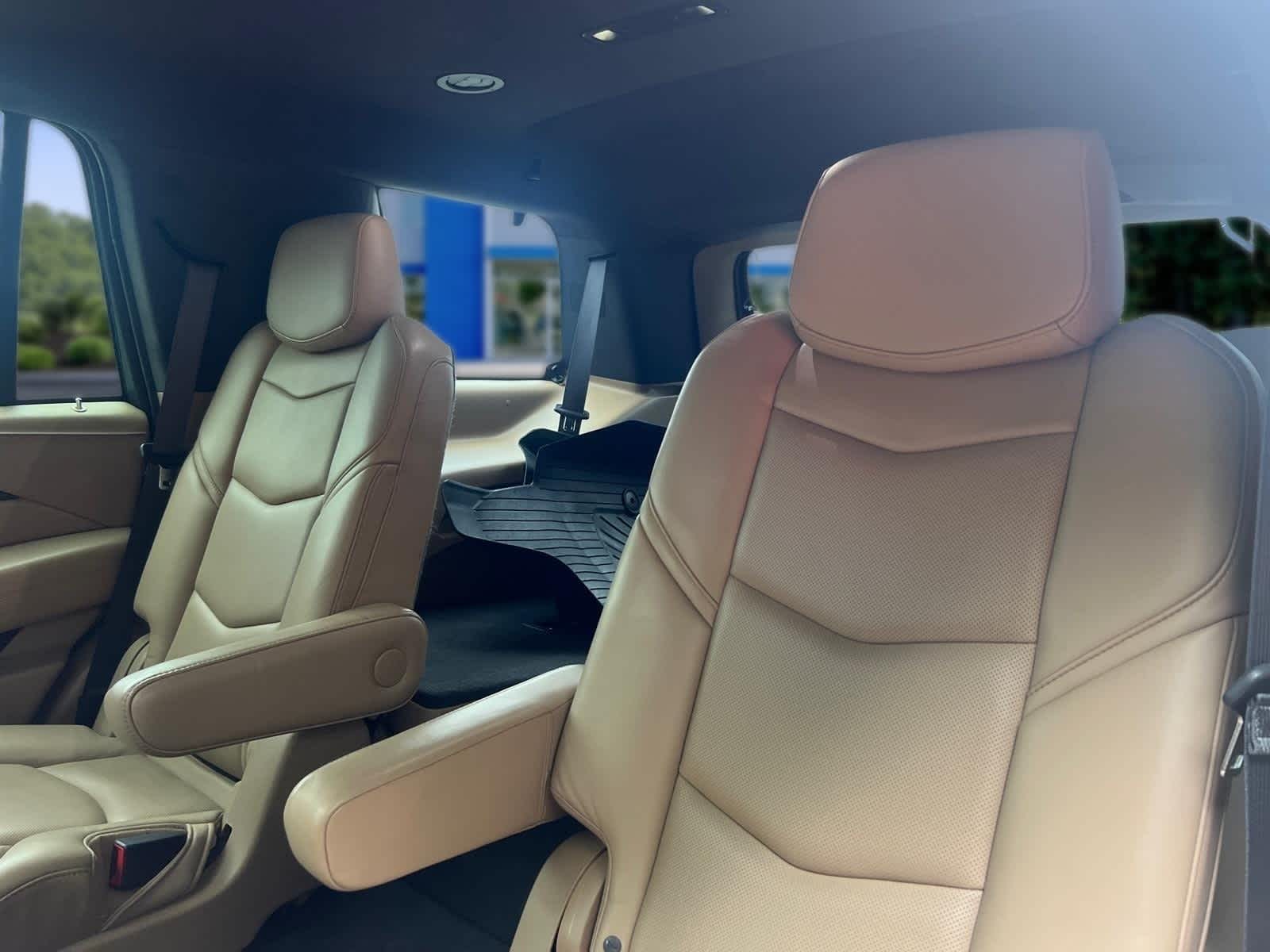 2019 Cadillac Escalade Platinum