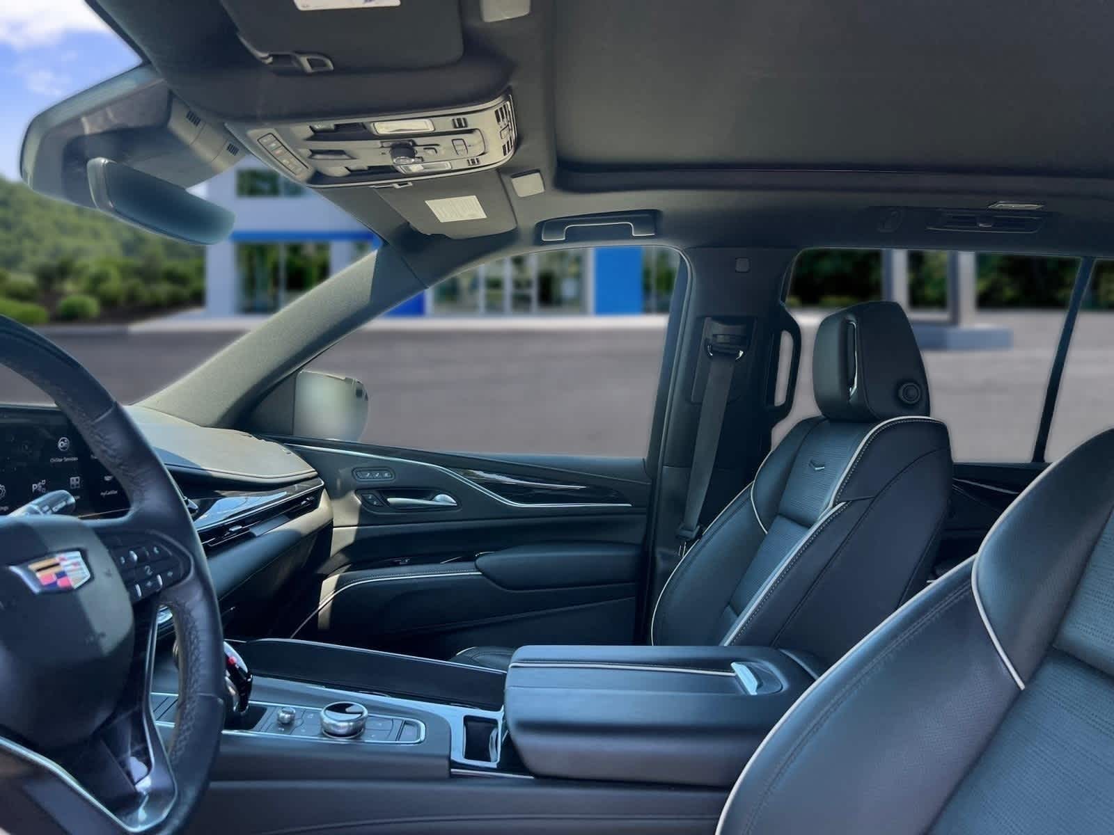 2024 Cadillac Escalade Sport